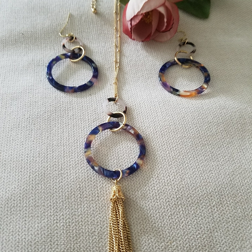 multicolored earring set